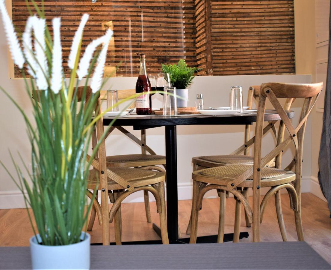 Apartamentos Colmeia Lissabon Buitenkant foto
