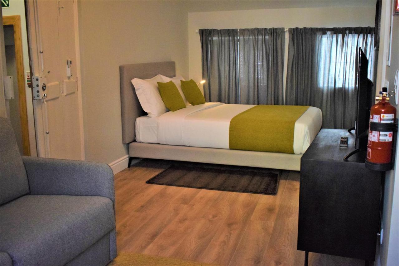 Apartamentos Colmeia Lissabon Buitenkant foto